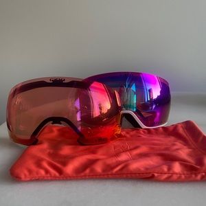 Like new GIRO ski goggles